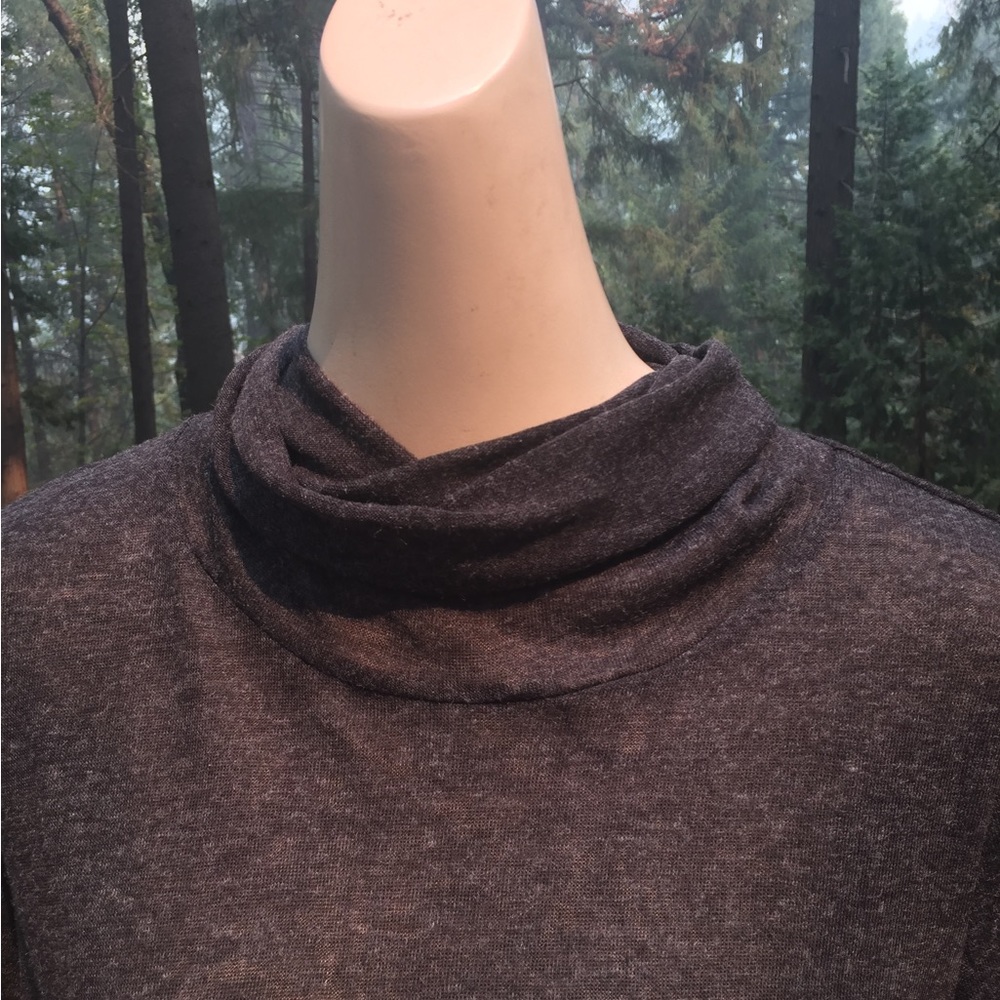 A’reve soft gun metal gray knit tunic top / dress with inset back - Picture 12 of 15